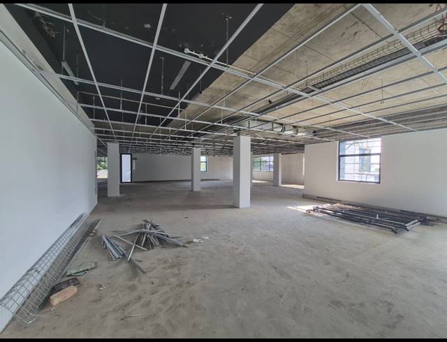 1,679M² OFFICE TO LET IN SANDTON CENTRAL